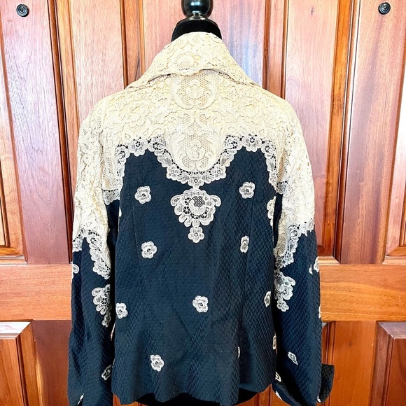 PEGGY JENNINGS Black Cream Lace Overlay Blazer Silk Lining Split Sleeve Large - Picture 5 of 13